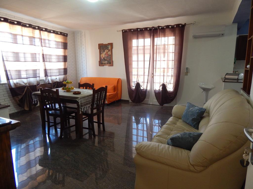 شقة Casa Vacanze Karol ترابيتو الغرفة الصورة